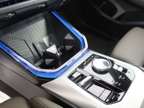 New 2025 BMW X3 xDrive30i w/ Premium Package image 16