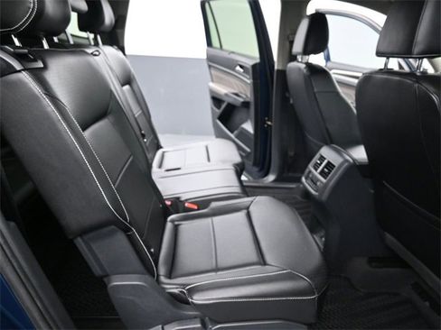 Used 2021 Volkswagen Atlas SE image 10