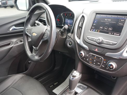 Used 2020 Chevrolet Equinox LT w/ Midnight Edition FWD image 26