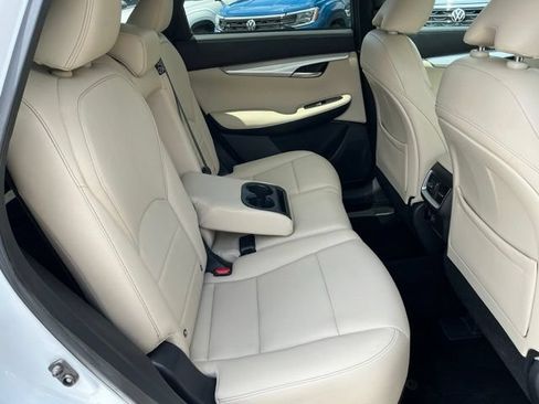 Used 2019 INFINITI QX50 Luxe w/ Navigation Package FWD image 20