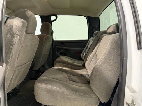 Used 2007 Chevrolet Silverado 2500 LT w/ Heavy-Duty Power Package image 17