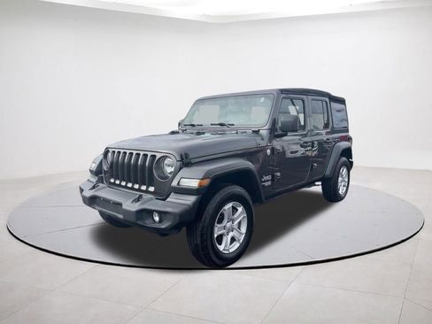 Certified 2018 Jeep Wrangler Unlimited Sport S AWD/4WD image 3