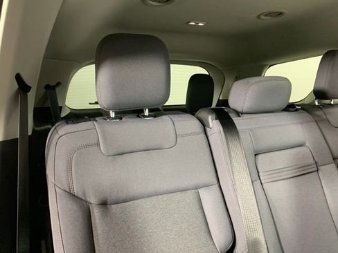 Used 2025 Ford Explorer Active image 30