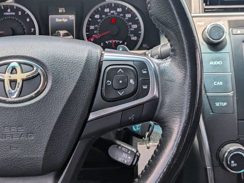 Used 2016 Toyota Camry SE FWD image 14