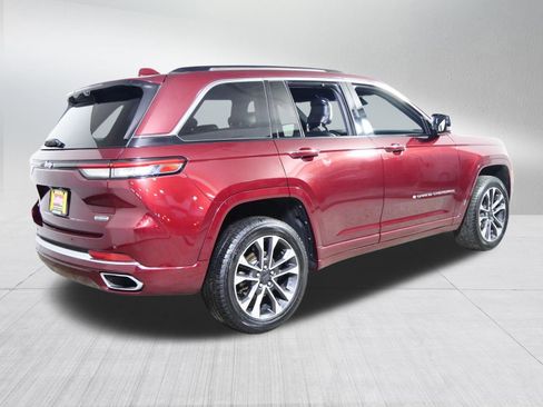 Used 2022 Jeep Grand Cherokee Overland w/ Luxury Tech Group IV image 7