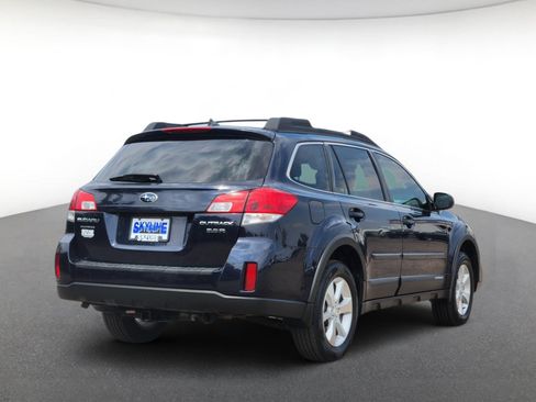 Used 2014 Subaru Outback 3.6R Limited AWD/4WD image 3
