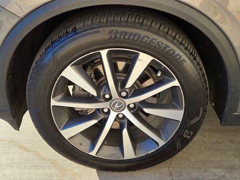 Certified 2025 Acura MDX w/ Technology Package image 10