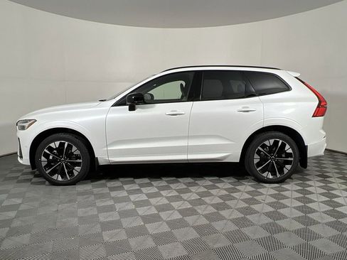 Used 2026 Volvo XC60 B5 Plus w/ Climate Package image 5