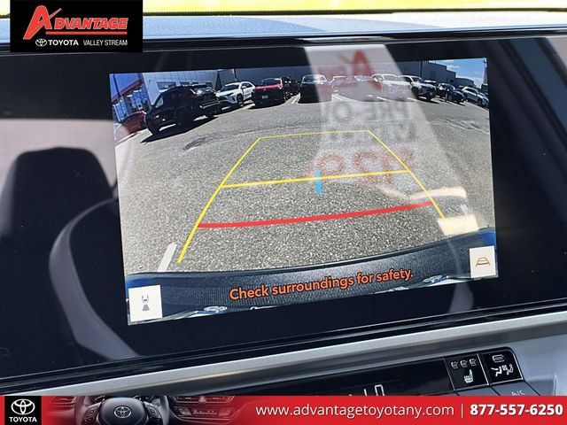 Used 2025 Toyota Camry SE w/ Multimedia Upgrade Package AWD/4WD image 34