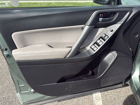 Used 2016 Subaru Forester 2.5i Limited image 18