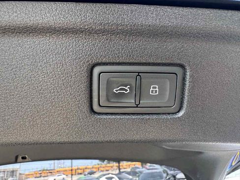 Used 2018 Audi A5 2.0T Premium Plus w/ Premium Plus AWD/4WD image 48