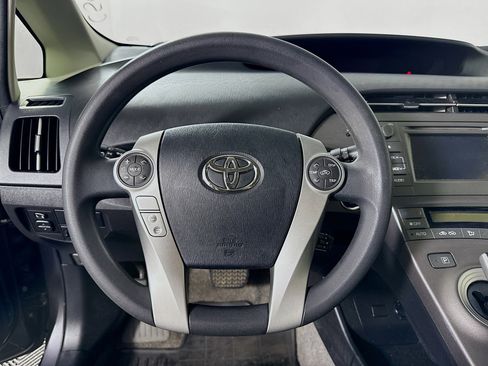Used 2012 Toyota Prius Two FWD image 12
