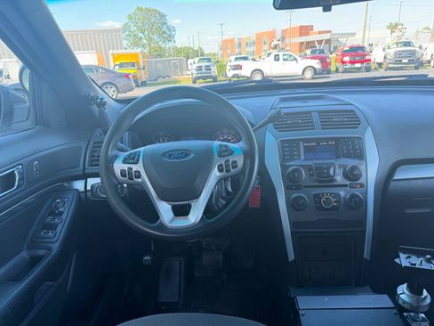 Used 2014 Ford Explorer 4WD Police Interceptor image 13