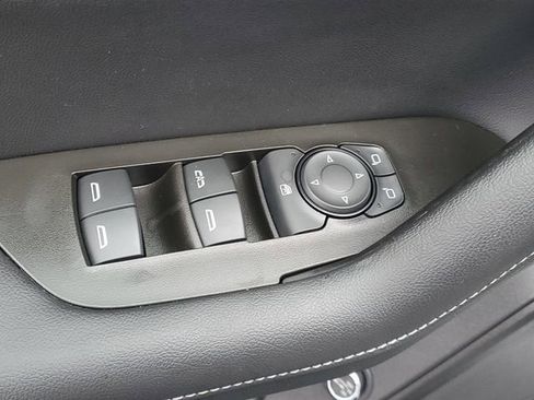 Certified 2024 Chevrolet Blazer LT w/ Convenience Package FWD image 16