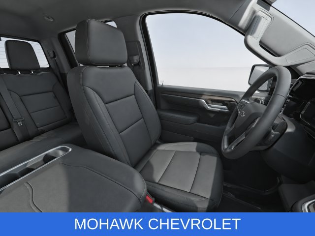Used 2023 Chevrolet Silverado 1500 LT Trail Boss w/ LT Trail Boss Premium Package AWD/4WD image 13