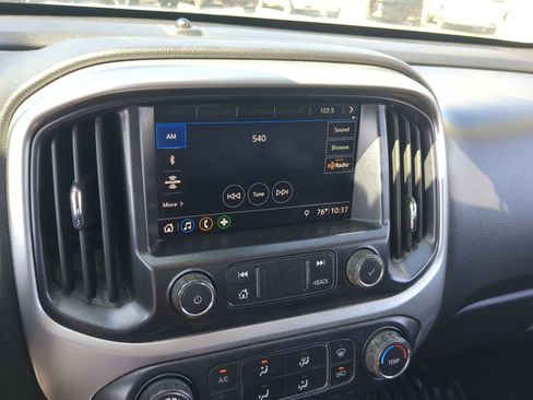 Used 2020 Chevrolet Colorado LT w/ Safety Package image 16