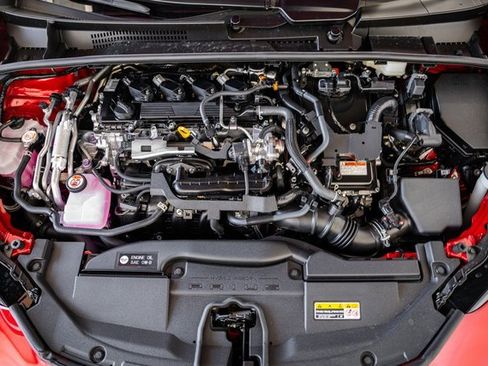 New 2026 Toyota Prius Plug-In Hybrid image 17