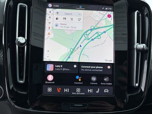 Certified 2023 Volvo XC40 B5 Plus w/ Driver Assist Package image 26