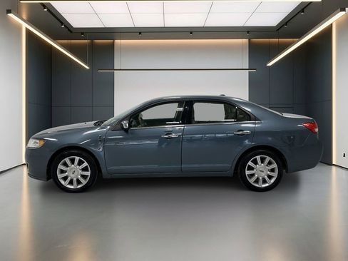 Used 2012 Lincoln MKZ FWD image 2