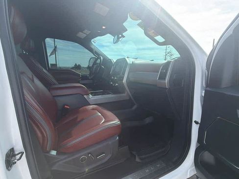Used 2022 Ford F350 Platinum AWD/4WD image 31