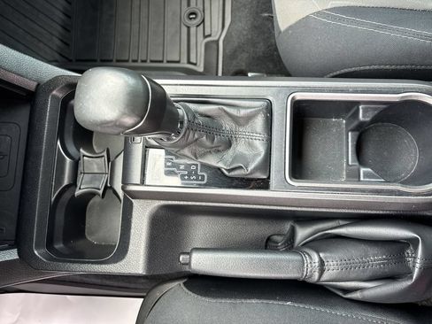 Used 2020 Toyota Tacoma TRD Sport RWD image 22