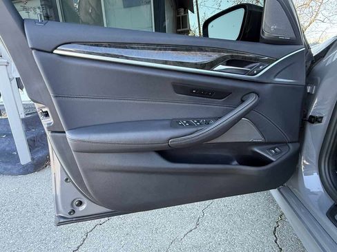 Used 2022 BMW 540i 540i w/ M Sport Package image 30