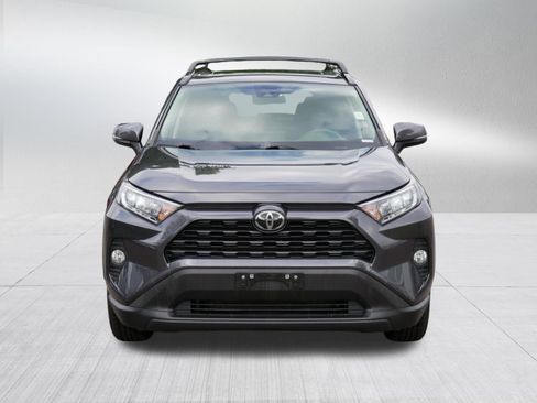 Used 2020 Toyota RAV4 XLE w/ Convenience Package AWD/4WD image 2