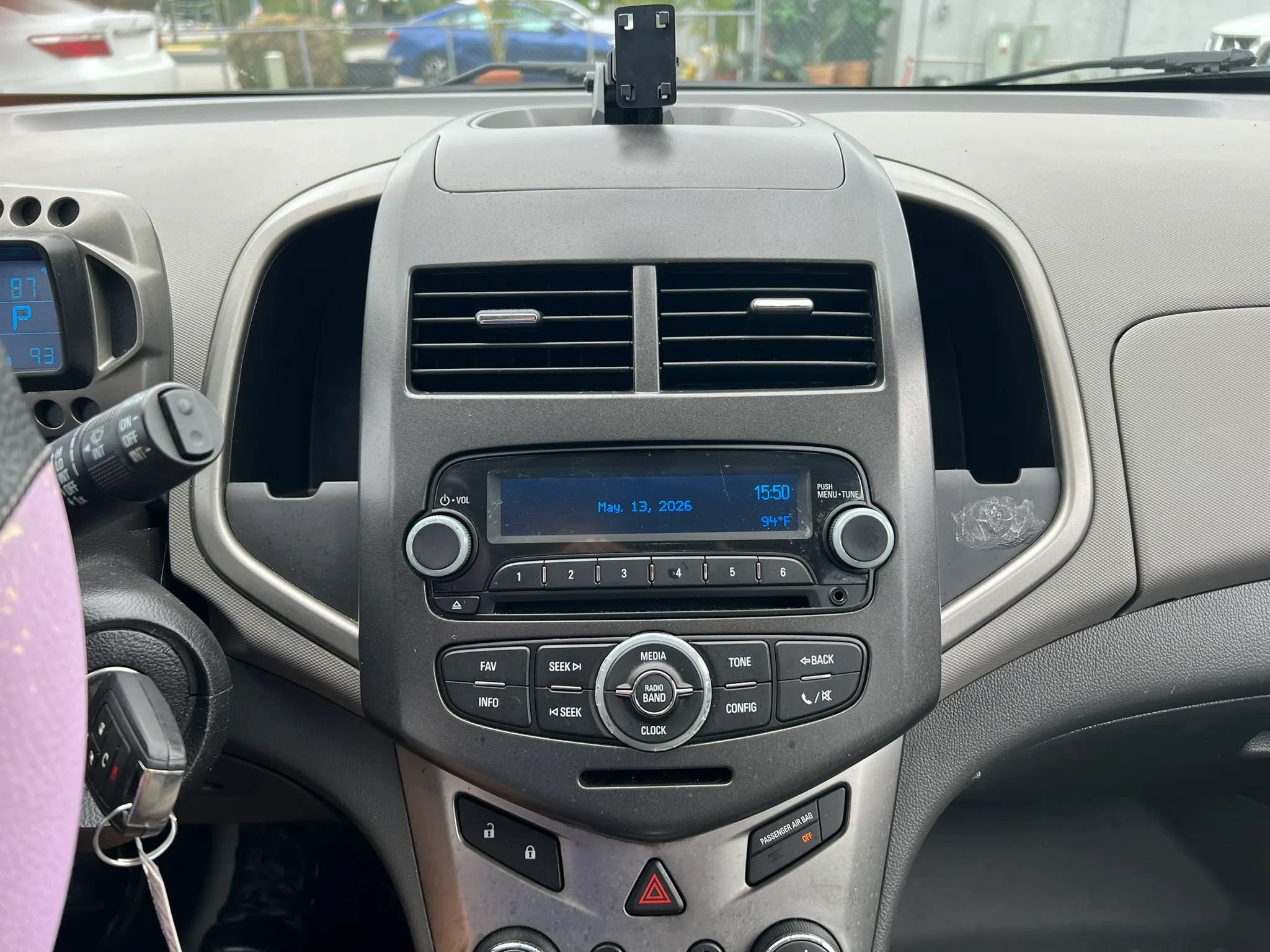 Used 2015 Chevrolet Sonic LT FWD image 9