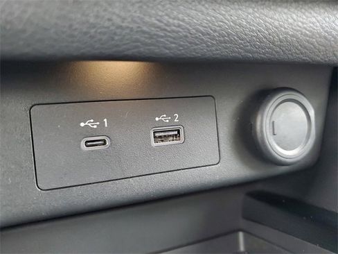 Certified 2021 Nissan Rogue SV image 23