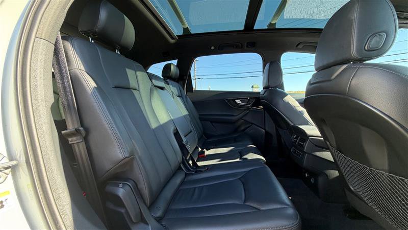 Used 2019 Audi Q7 3.0T Premium w/ Convenience Package AWD/4WD image 42