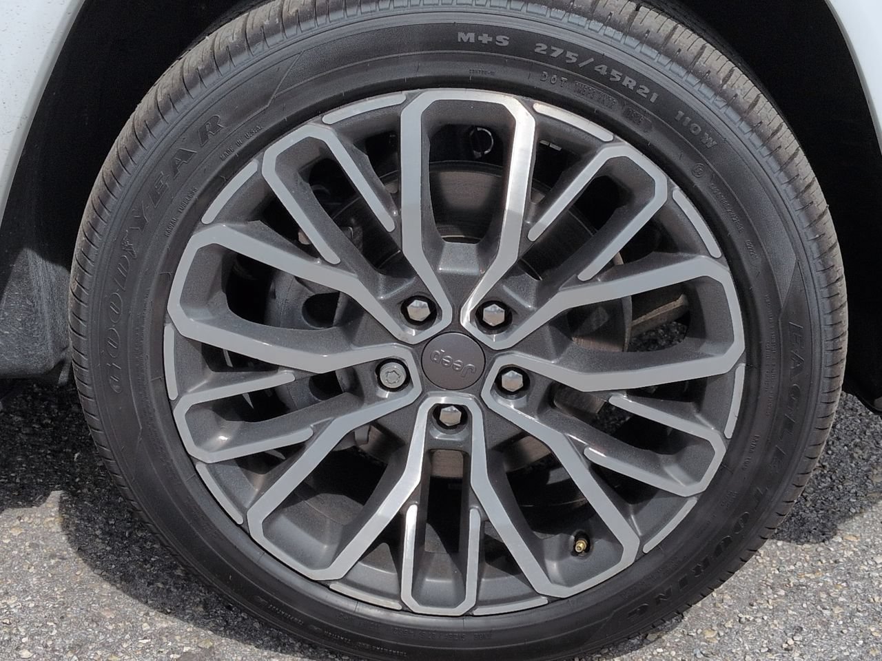 Used 2022 Jeep Grand Cherokee L Summit AWD/4WD image 11