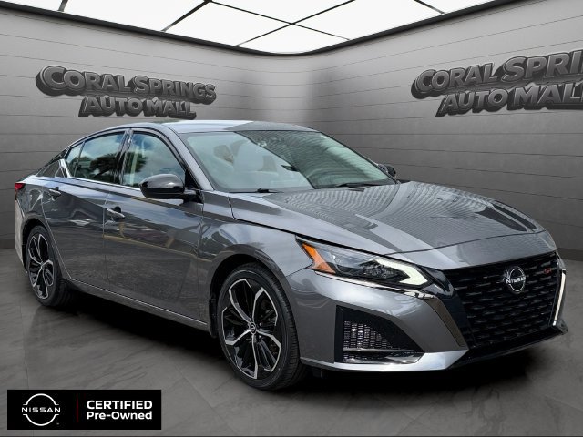 Used 2023 Nissan Altima 2.5 SR FWD image 1