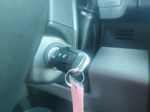 Used 2017 Ford F150 XLT image 31