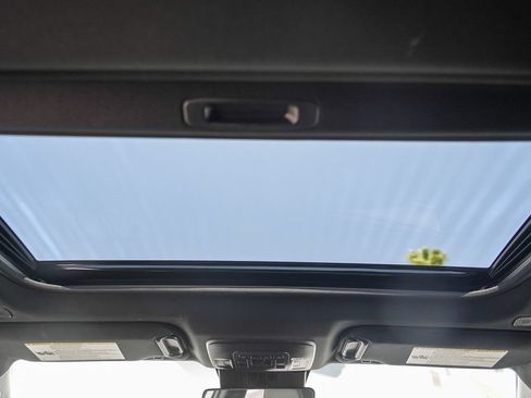 Used 2026 Toyota Camry SE w/ Multimedia Upgrade Package FWD image 16