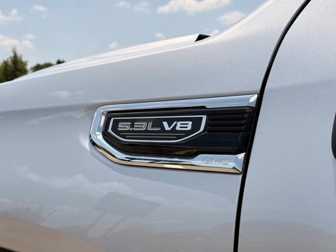 Used 2021 GMC Sierra 1500 SLT w/ SLT Convenience Package AWD/4WD image 7