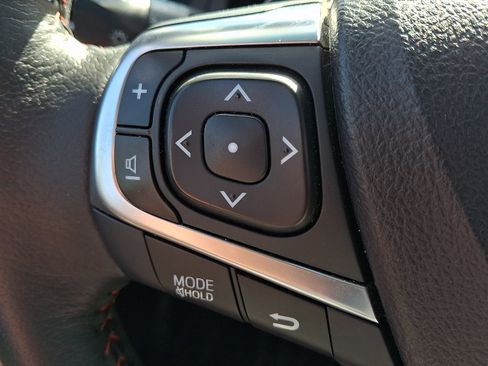 Used 2016 Toyota Camry XSE w/ Moonroof Package FWD image 23