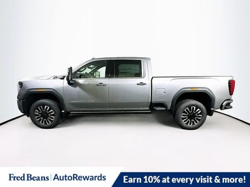 New 2026 GMC Sierra 2500 Denali Ultimate w/ Max Trailering Package AWD/4WD image 3