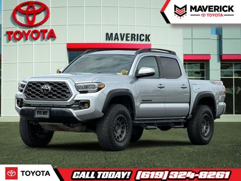 Used 2022 Toyota Tacoma TRD Off-Road w/ Technology Package image 1