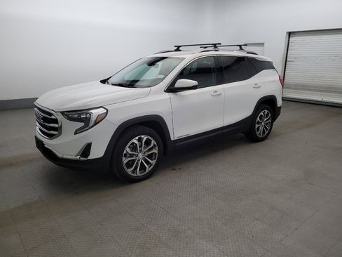 Used 2019 GMC Terrain SLT w/ Preferred Package image 2