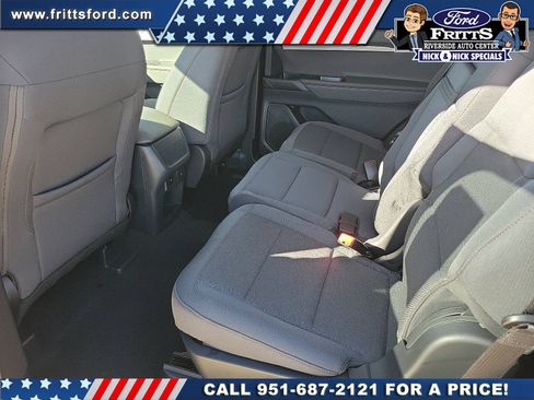 New 2026 Ford Explorer Active image 15