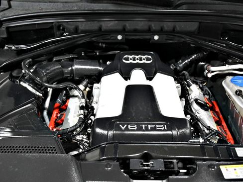 Used 2015 Audi SQ5 Premium Plus image 8