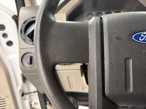 Used 2008 Ford F350 XL image 18