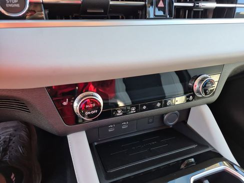 New 2026 Mitsubishi Outlander SE FWD image 58