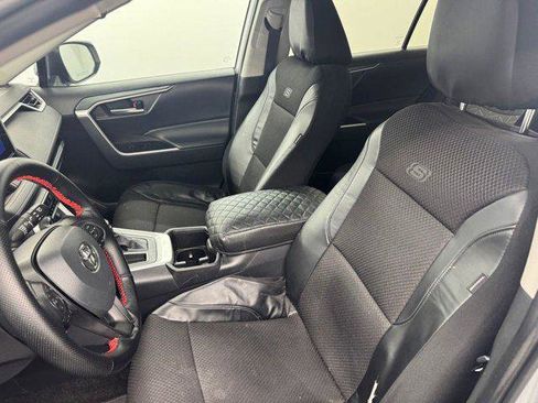 Certified 2024 Toyota RAV4 XLE FWD image 9