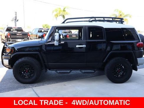 Used 2012 Toyota FJ Cruiser 4WD w/ Convenience Pkg image 5