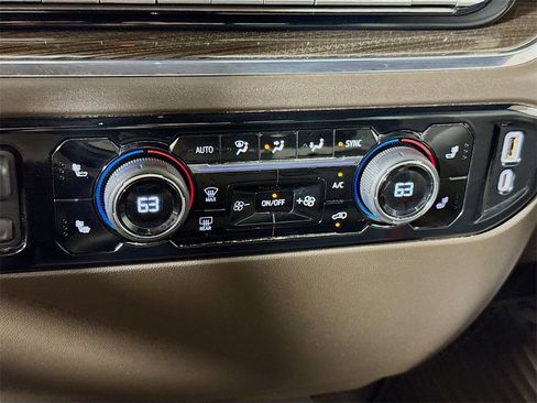 Used 2024 Chevrolet Silverado 1500 LT w/ Texas Edition Plus image 14