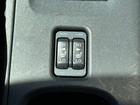 Used 2022 Toyota GR86 Premium w/ ALL Weather Mat Package (TMS) RWD image 35