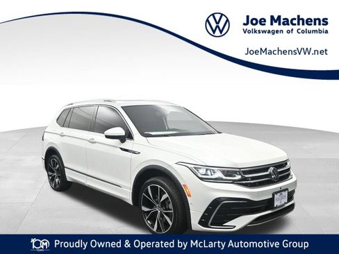 Used 2024 Volkswagen Tiguan SEL R-Line AWD/4WD image 1