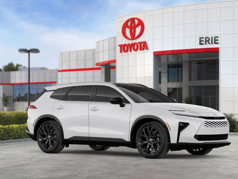 New 2025 Toyota Crown Signia image 16