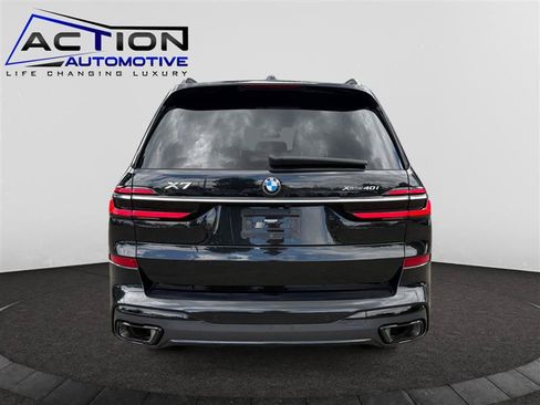 Used 2023 BMW X7 xDrive40i w/ M Sport Package AWD/4WD image 7